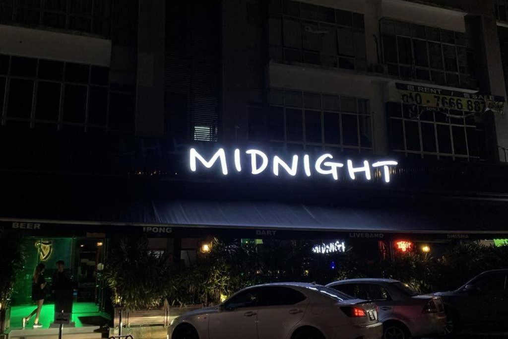 Baojuwu 1 Bedroom Akademik Suites Austin Heights ยะโฮร์บาห์รู ภายนอก รูปภาพ